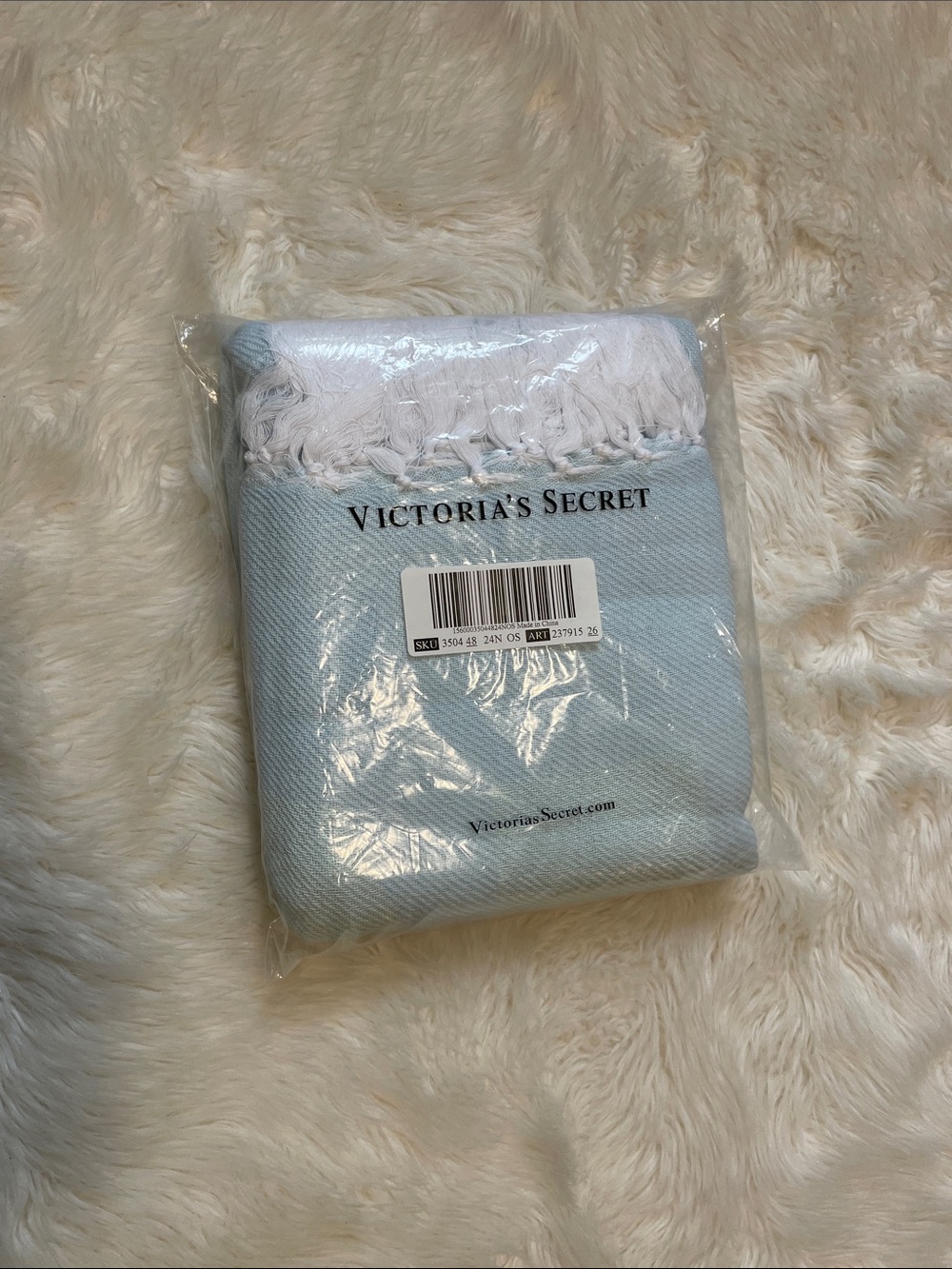 NWT Victoria’s Secret PINK Blue Woven Festival Beach Blanket Tassel Fringe 50x60